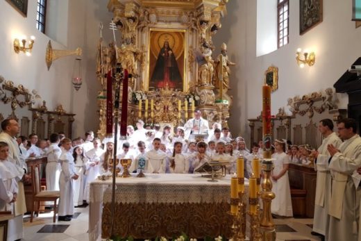 Pielgrzymka dzieci komunijnych do Kodnia