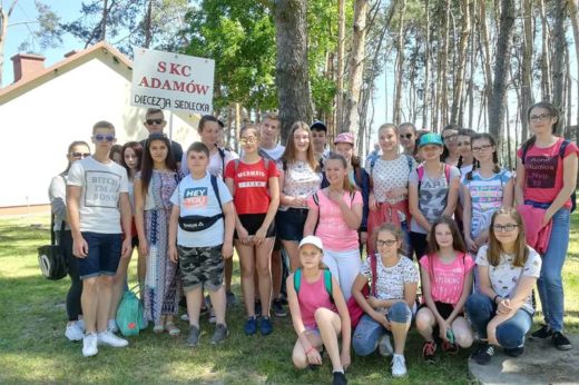 Szkolne Koło Caritas na zjeździe w Pratulinie